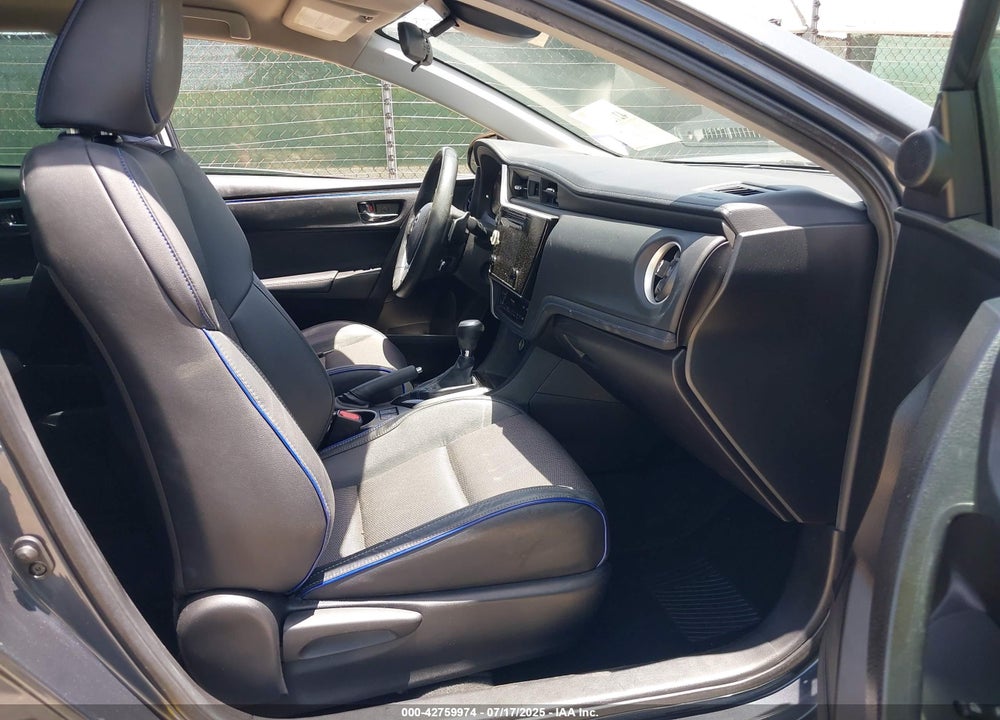 2018 TOYOTA COROLLA VIN: 5YFBURHE3JP824860