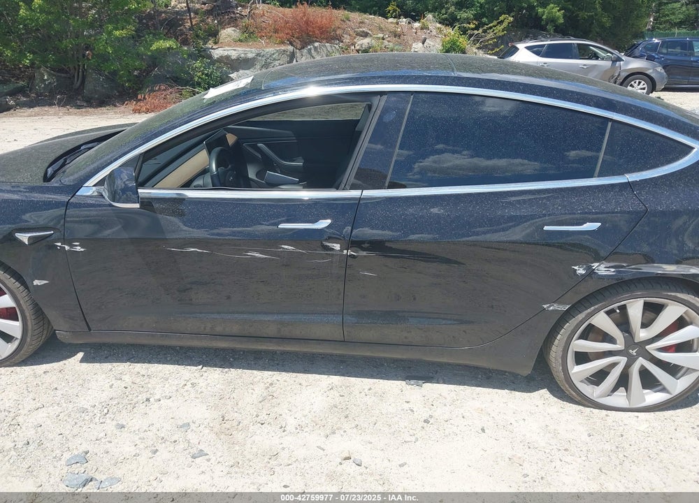 2018 TESLA MODEL 3 VIN: 5YJ3E1EB4JF188104