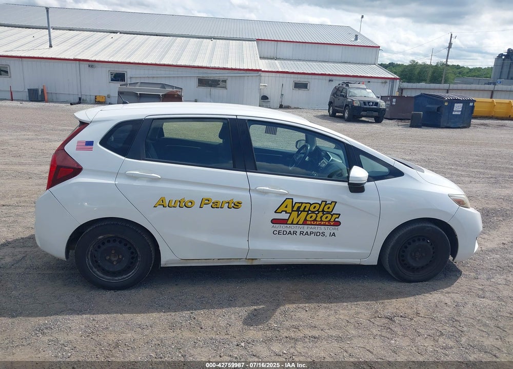2016 HONDA FIT VIN: JHMGK5H56GX021845