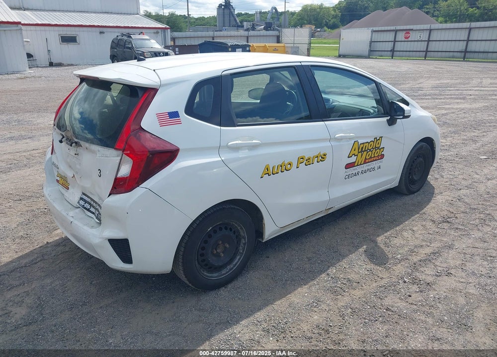 2016 HONDA FIT VIN: JHMGK5H56GX021845