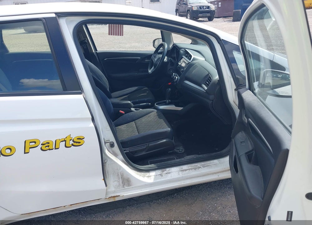 2016 HONDA FIT VIN: JHMGK5H56GX021845