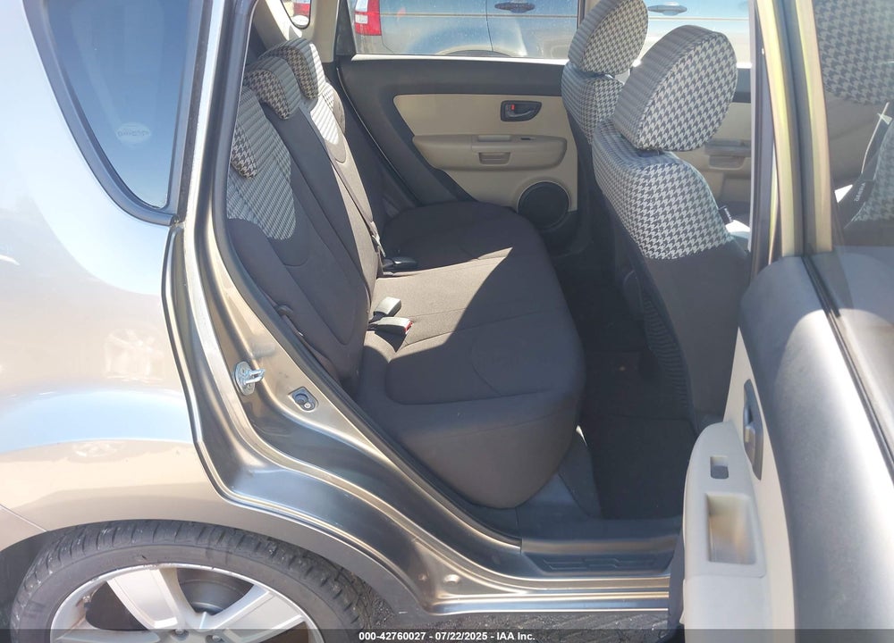 2010 KIA SOUL VIN: KNDJT2A27A7050507