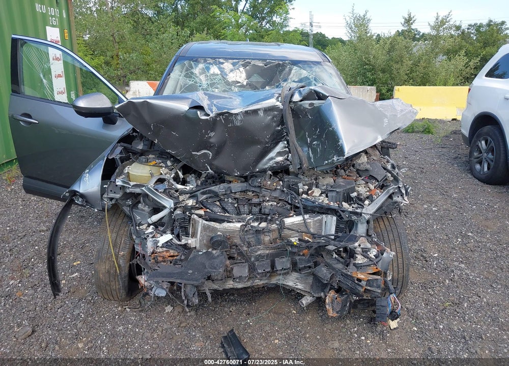 2021 NISSAN ROGUE VIN: JN8AT3BB9MW202161