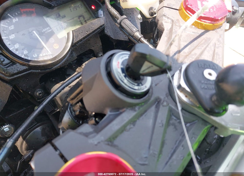 2013 KAWASAKI ZX636 F VIN: JKBZXJF19DA000383