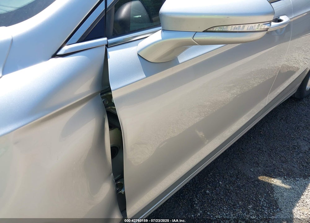 2013 FORD FUSION VIN: 3FA6P0HR6DR232610