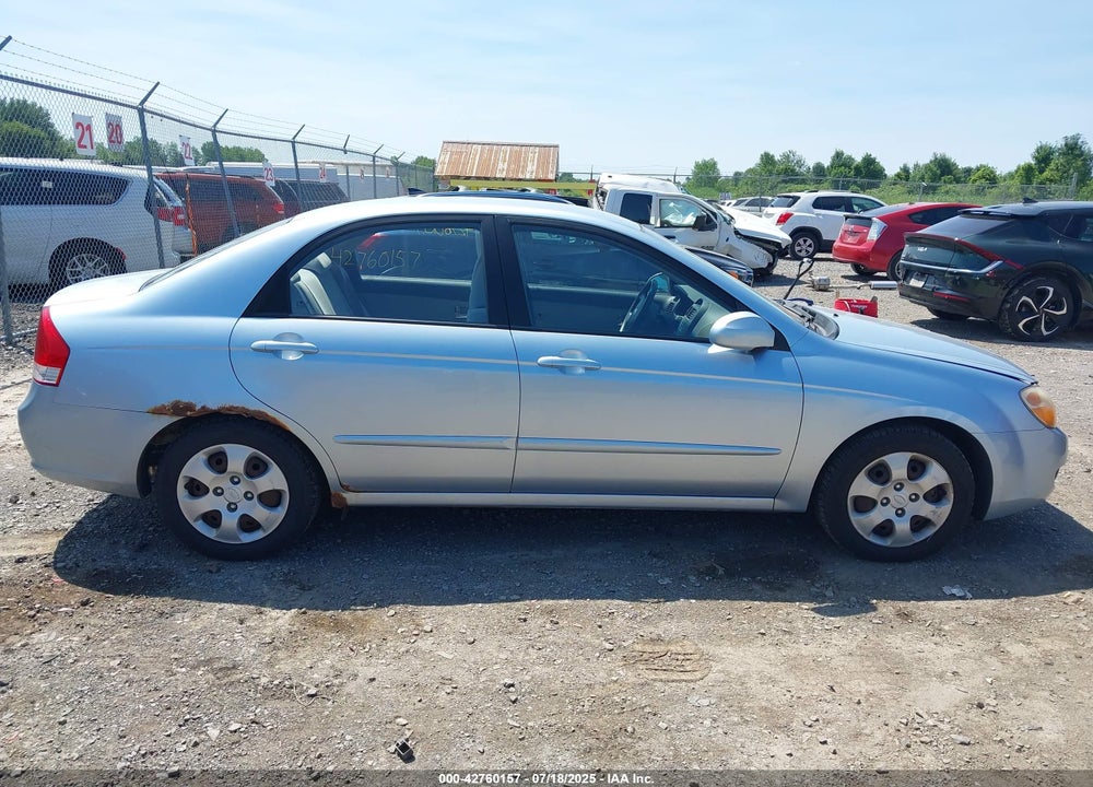 2008 KIA SPECTRA VIN: KNAFE122885544340