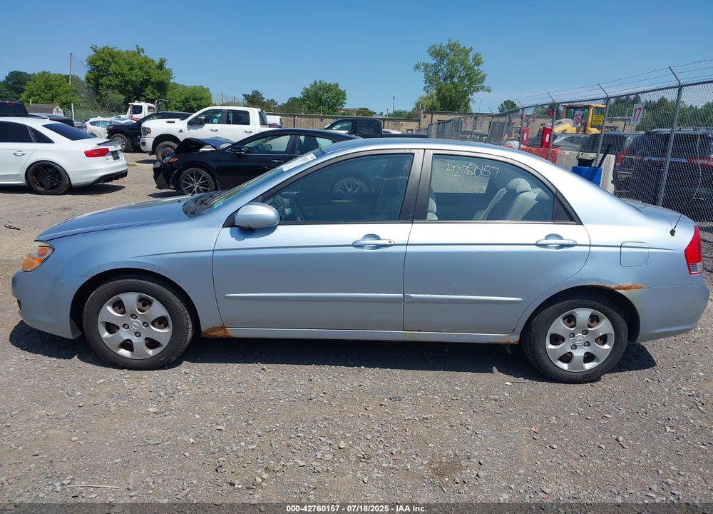 2008 KIA SPECTRA VIN: KNAFE122885544340