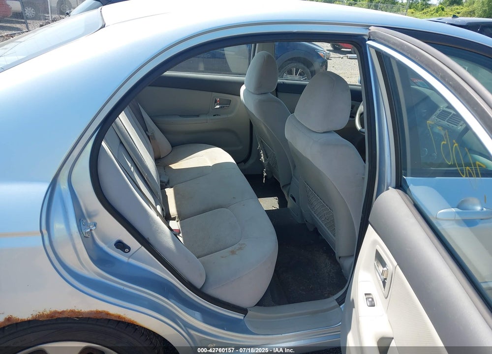2008 KIA SPECTRA VIN: KNAFE122885544340