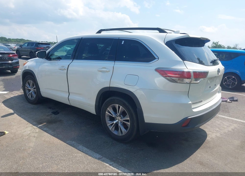 2014 TOYOTA HIGHLANDER LE PLUS V6 VIN: 5TDBKRFH7ES057823
