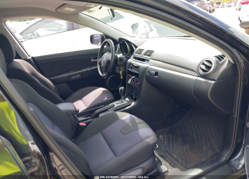 2007 MAZDA 3 S SPORT VIN: JM1BK143371704355