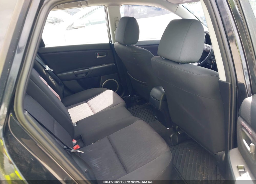 2007 MAZDA 3 S SPORT VIN: JM1BK143371704355