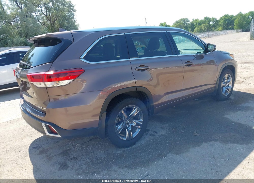 2017 TOYOTA HIGHLANDER LIMITED/PLATINUM VIN: 5TDDZRFH2HS367211