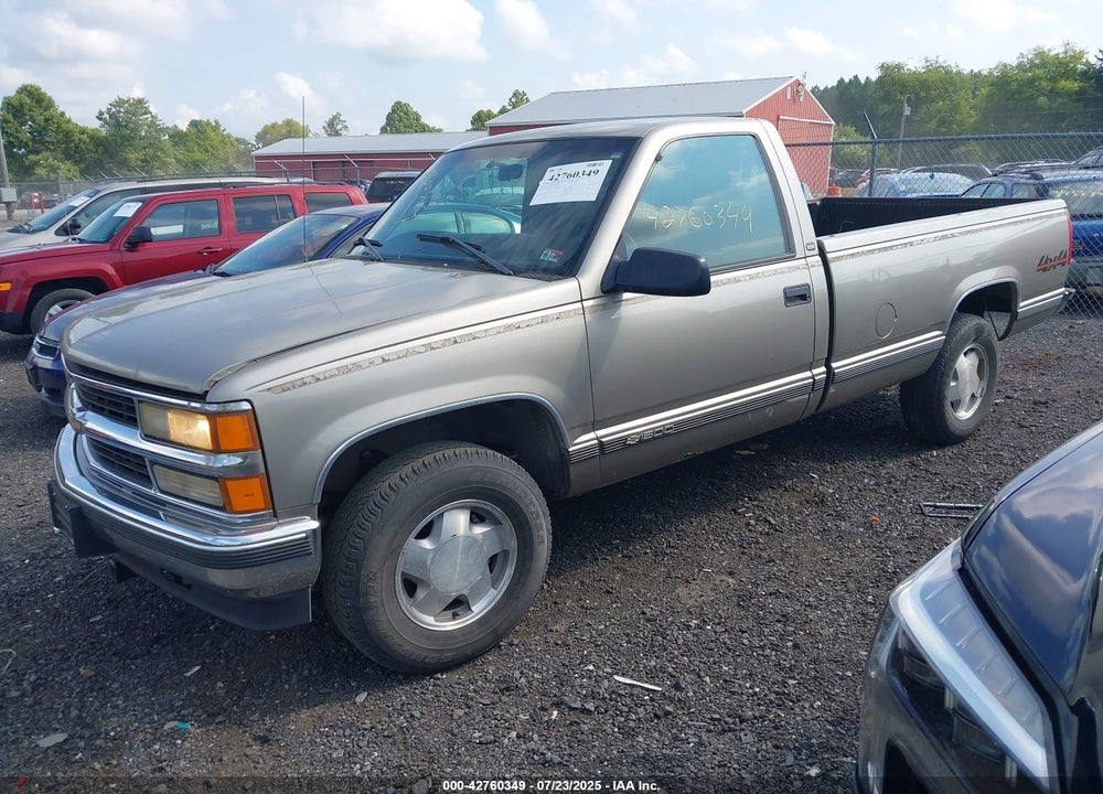 1998 CHEVROLET K1500 VIN: 1GCEK14M5WZ116429