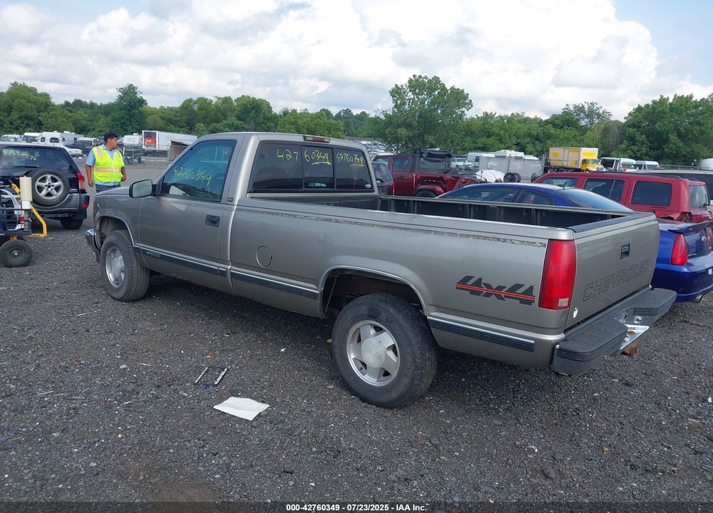 1998 CHEVROLET K1500 VIN: 1GCEK14M5WZ116429