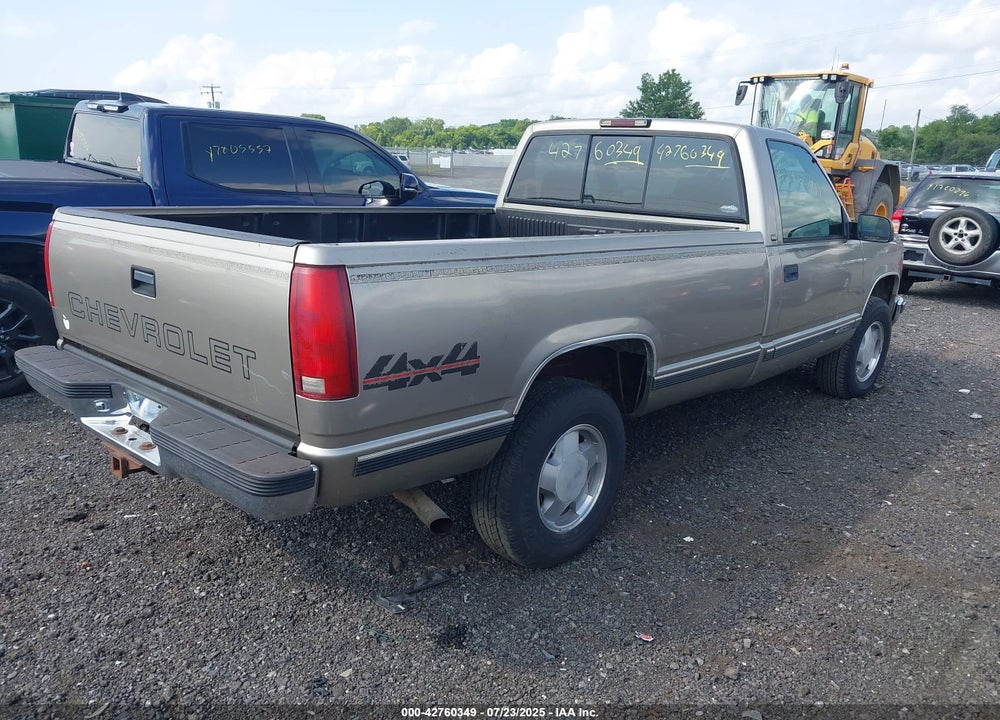 1998 CHEVROLET K1500 VIN: 1GCEK14M5WZ116429