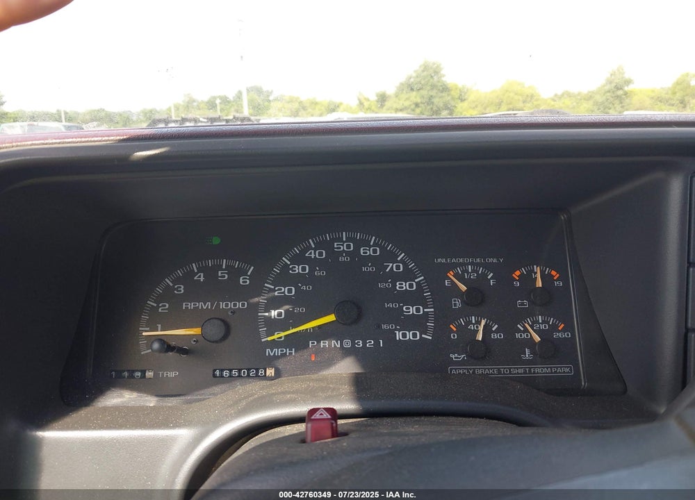 1998 CHEVROLET K1500 VIN: 1GCEK14M5WZ116429