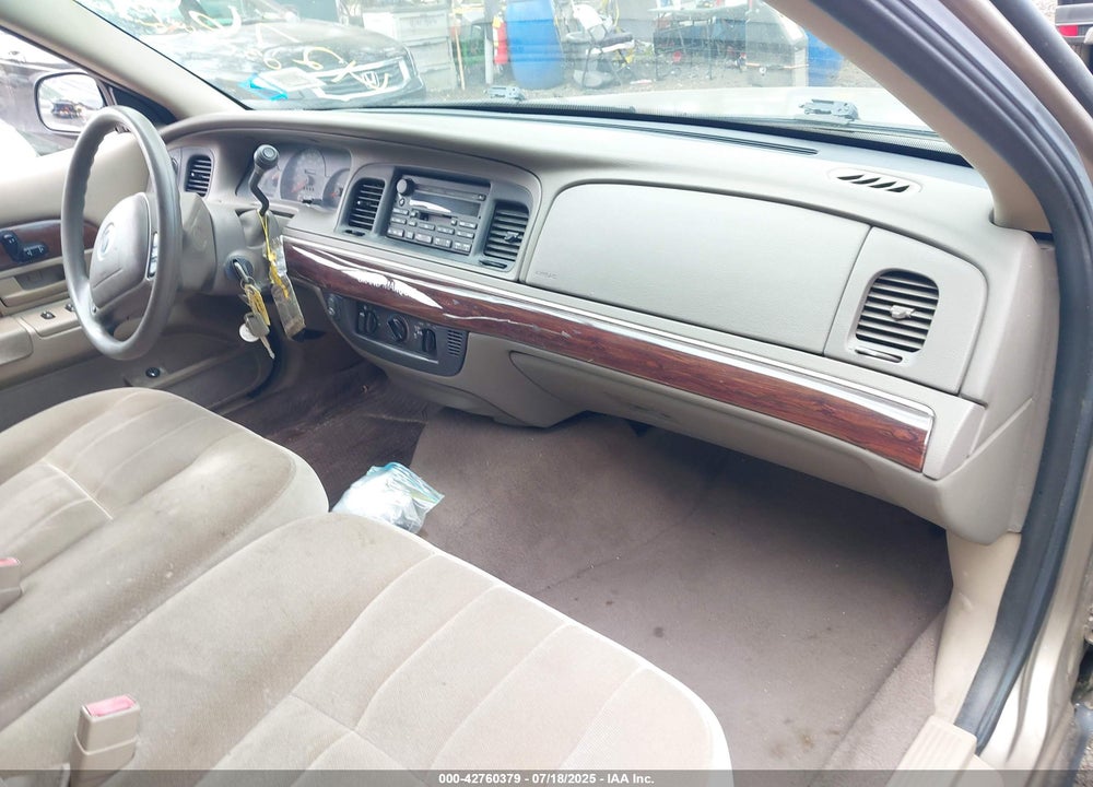 2003 MERCURY GRAND MARQUIS VIN: 2MEFM74W73X700480