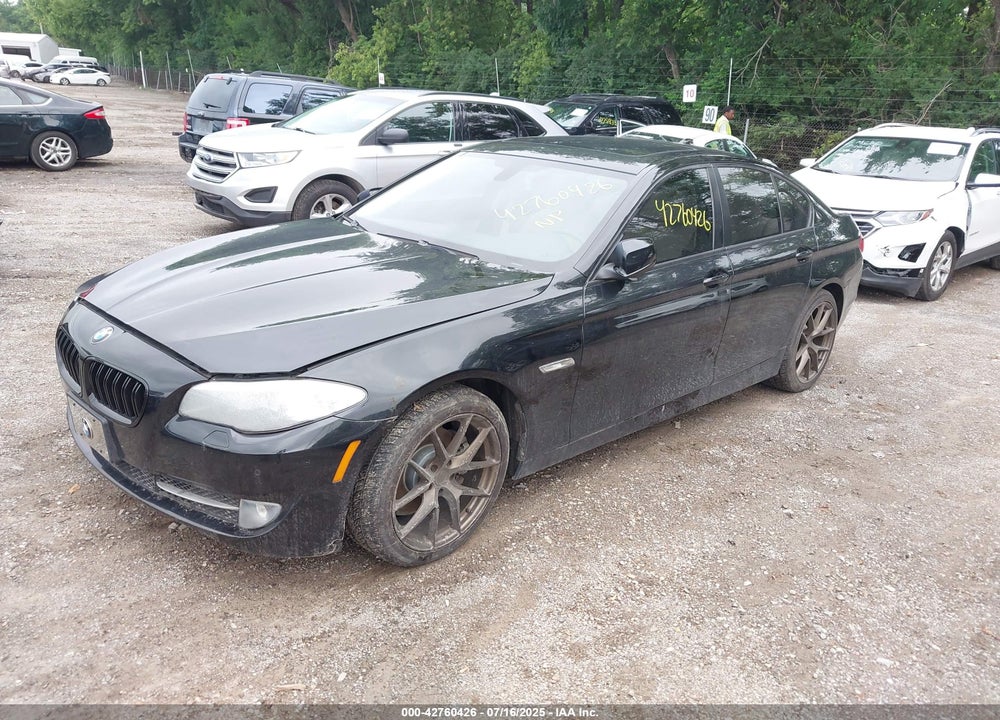 2013 BMW 5 SERIES VIN: WBAXH5C58DD108695