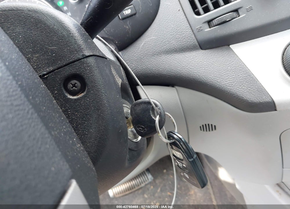 2008 HYUNDAI ELANTRA VIN: KMHDU46D28U583162