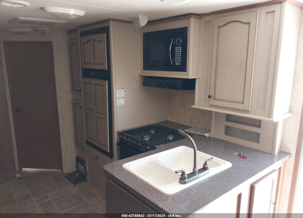 2011 OPEN ROAMER VIN: 5XMTL3124B5003029