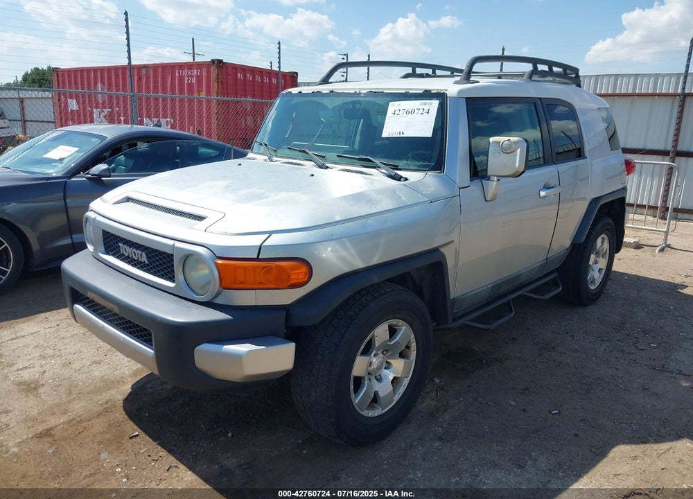 2007 TOYOTA FJ CRUISER VIN: JTEZU11FX70013350