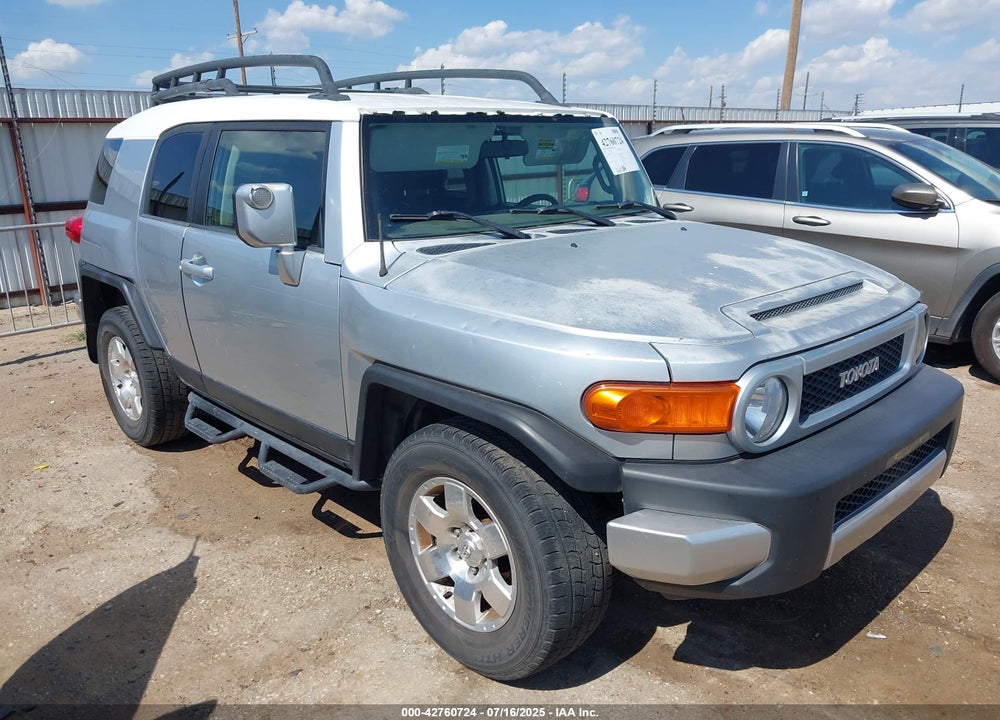 2007 TOYOTA FJ CRUISER VIN: JTEZU11FX70013350