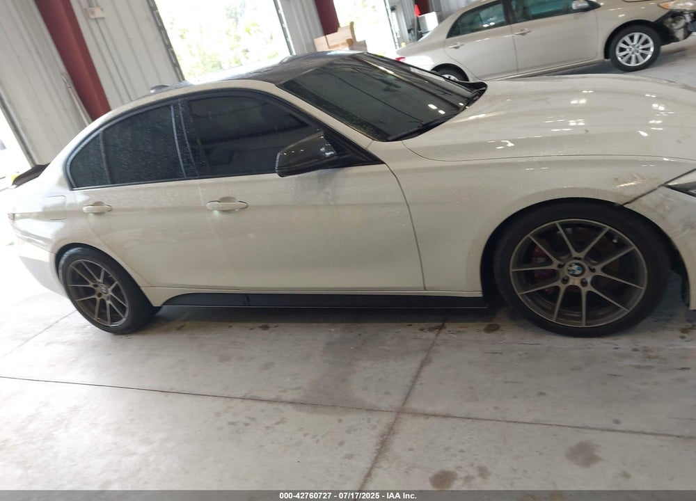 2016 BMW 3 SERIES VIN: WBA8E9G51GNU28700
