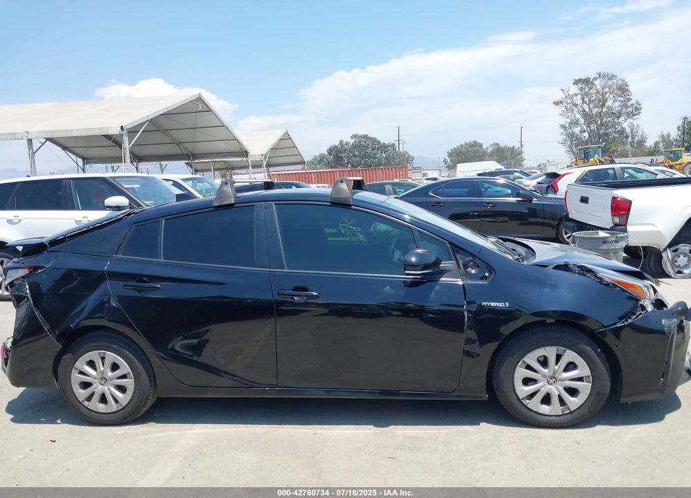 2021 TOYOTA PRIUS VIN: JTDKAMFU2M3150994