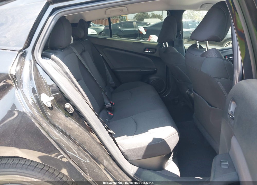 2021 TOYOTA PRIUS VIN: JTDKAMFU2M3150994