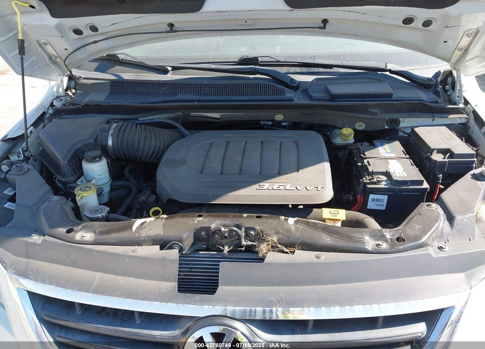 2012 VOLKSWAGEN ROUTAN S VIN: 2C4RVAAG1CR391440
