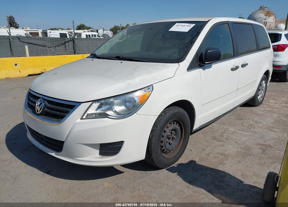 2012 VOLKSWAGEN ROUTAN S VIN: 2C4RVAAG1CR391440
