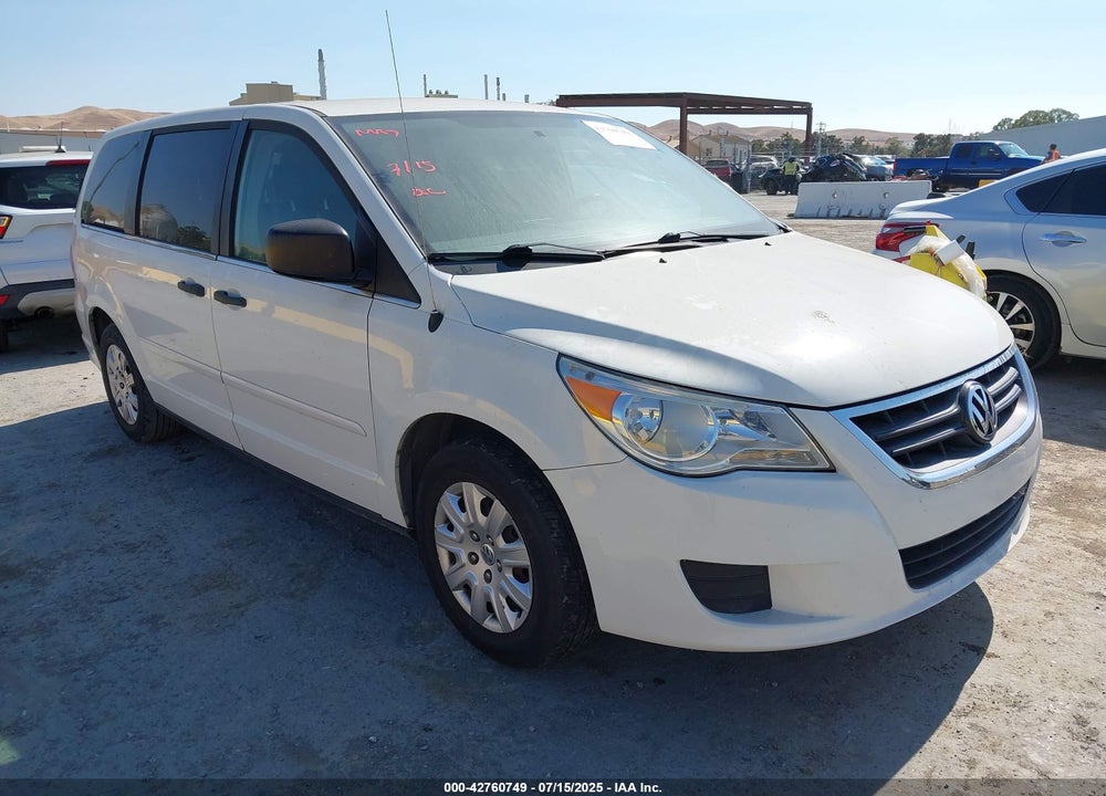 2012 VOLKSWAGEN ROUTAN S VIN: 2C4RVAAG1CR391440