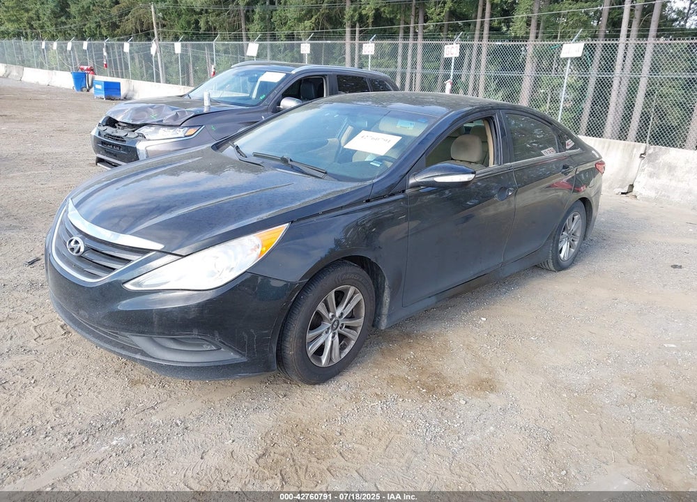 2014 HYUNDAI SONATA VIN: 5NPEB4AC6EH827558