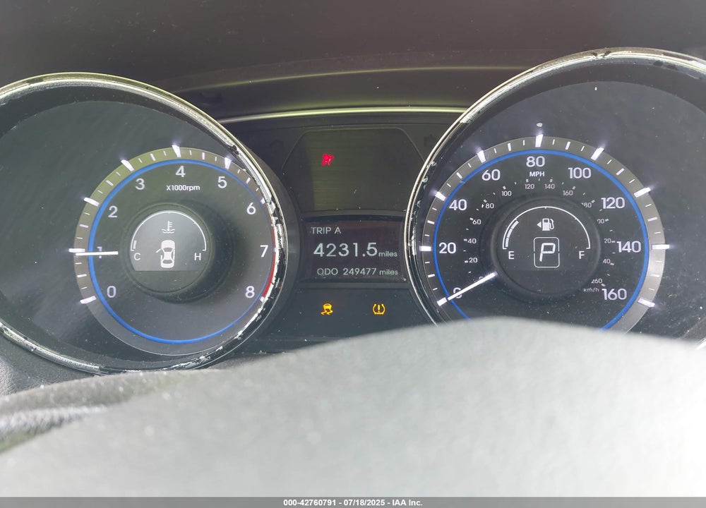 2014 HYUNDAI SONATA VIN: 5NPEB4AC6EH827558