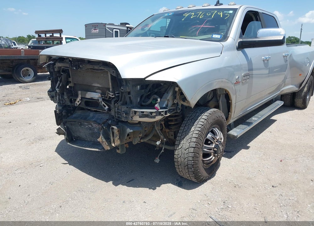 2017 RAM 3500 LAIE LONGHORN  4X4 8' BOX VIN: 3C63RRKL1HG662277