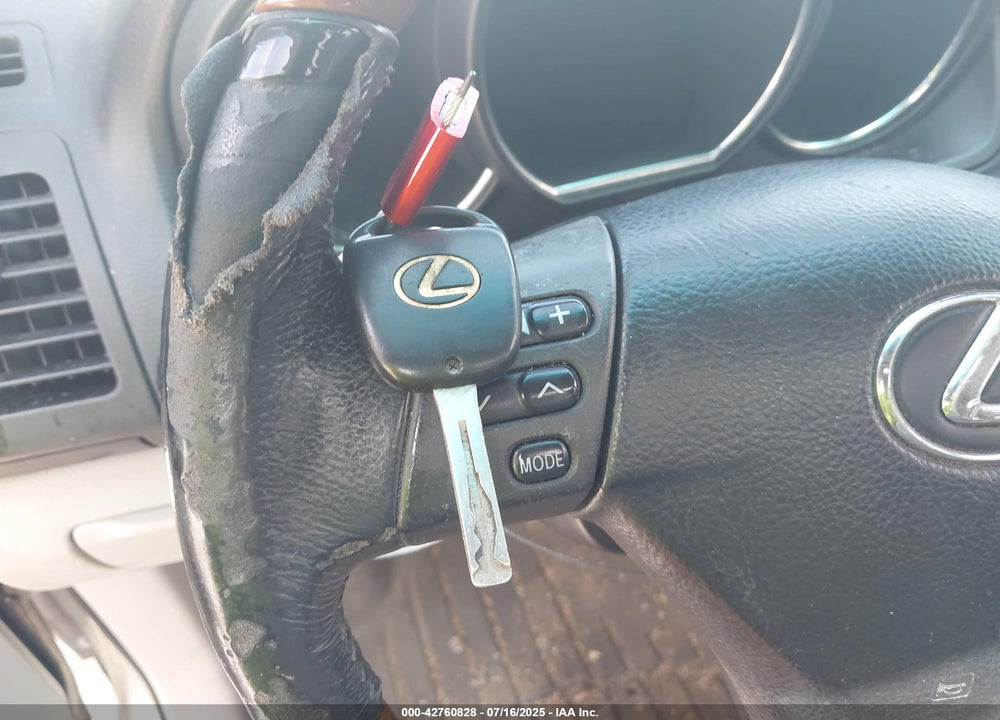 2004 LEXUS RX 330 VIN: JTJGA31U840006467