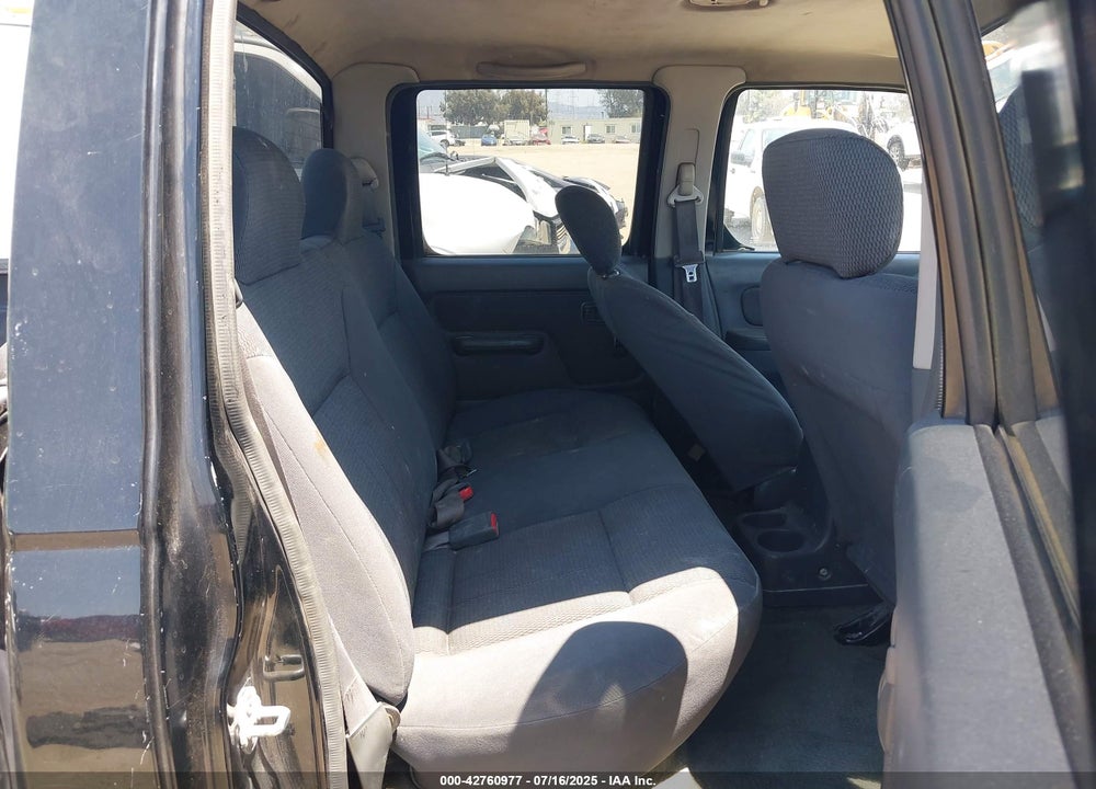 2001 NISSAN FRONTIER XE-V6 VIN: 1N6ED27T41C390569