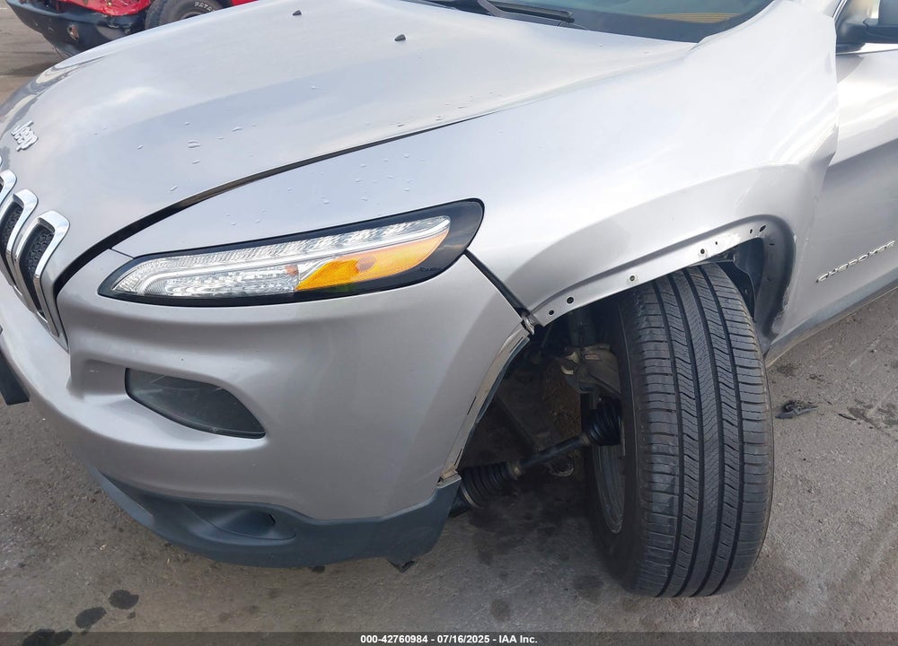 2017 JEEP CHEROKEE VIN: 1C4PJLDB6HW526697