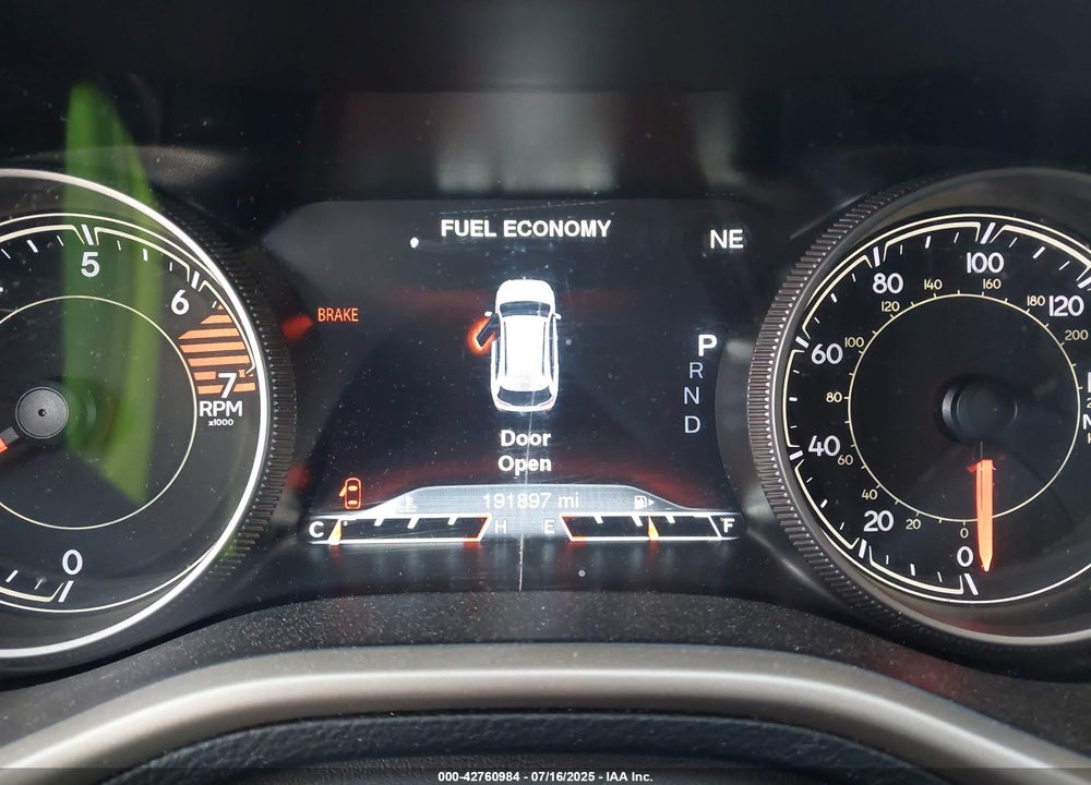 2017 JEEP CHEROKEE VIN: 1C4PJLDB6HW526697