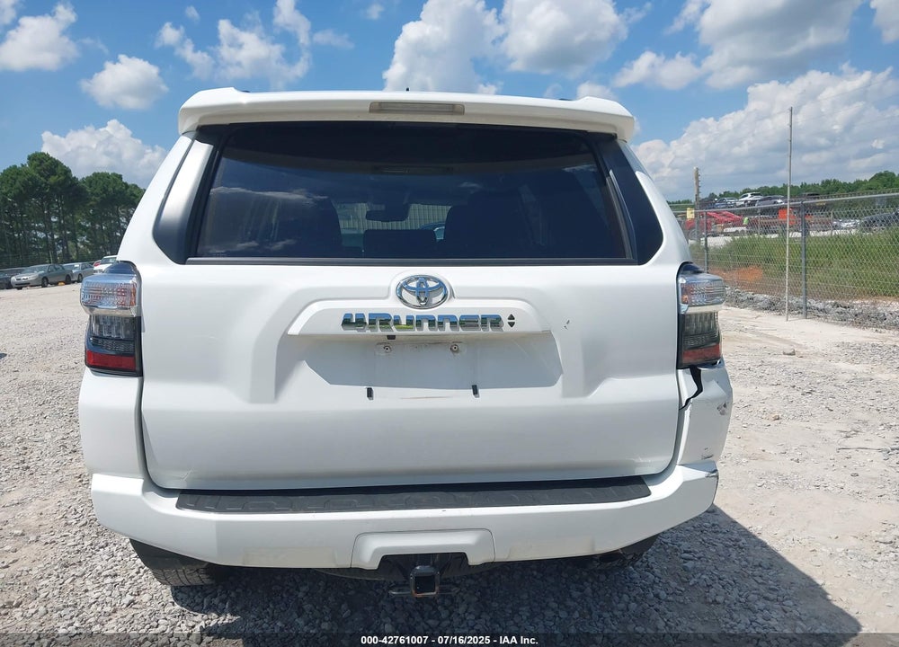2024 TOYOTA 4RUNNER VIN: JTEMU5JR8R6260720