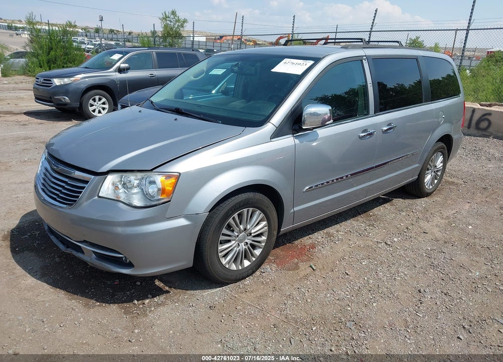 2015 CHRYSLER TOWN & COUNTRY TOURING-L VIN: 2C4RC1CG0FR554554