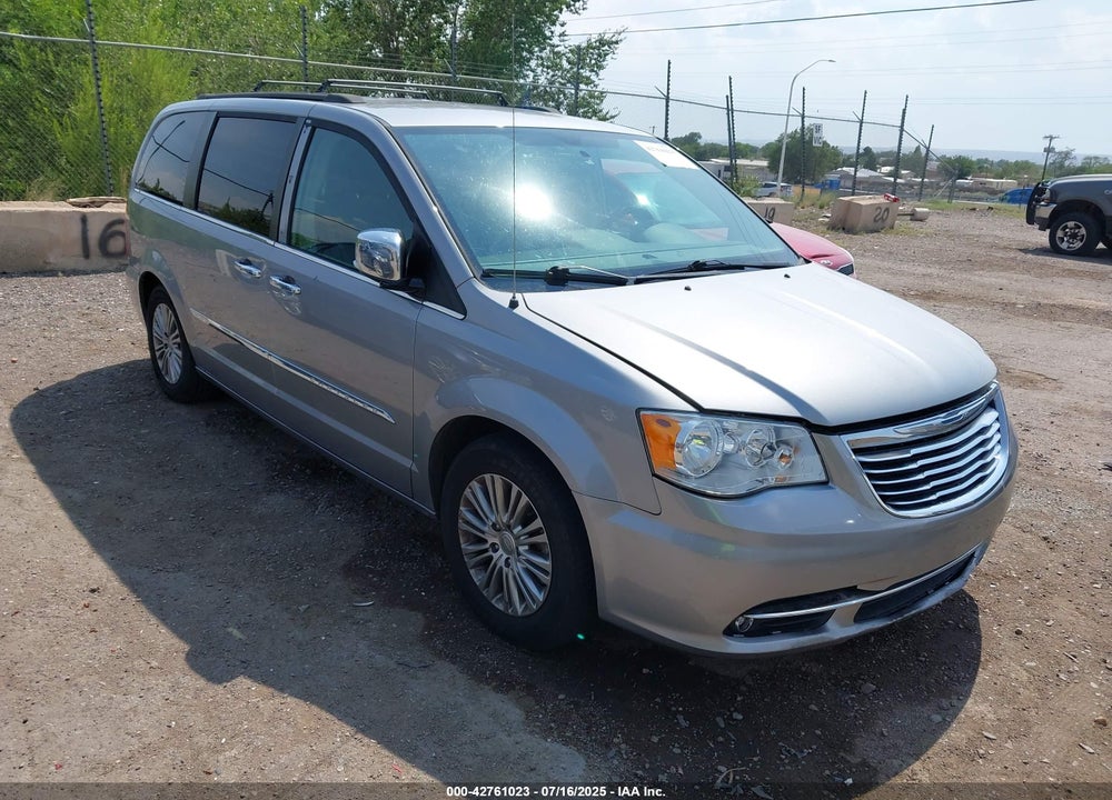2015 CHRYSLER TOWN & COUNTRY TOURING-L VIN: 2C4RC1CG0FR554554