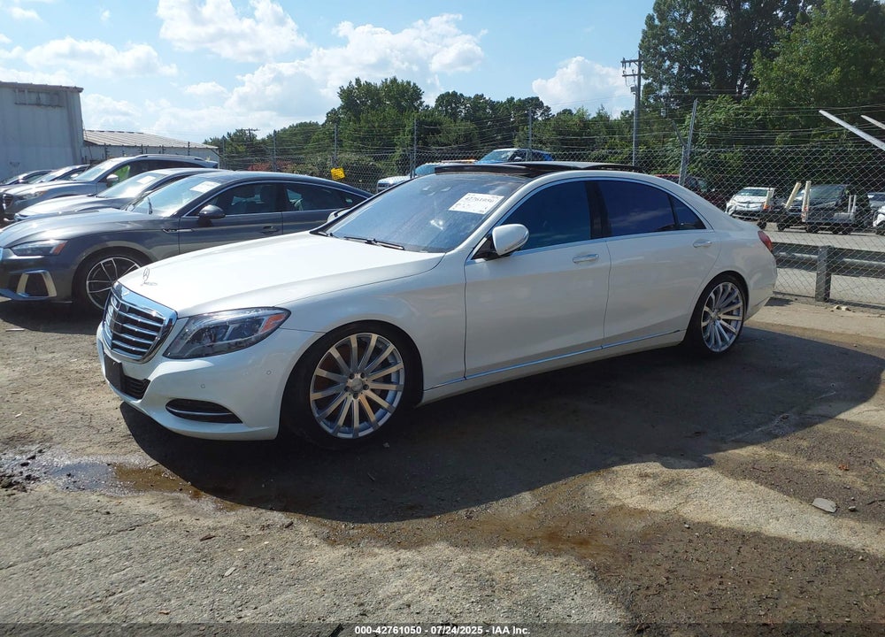 2016 MERCEDES-BENZ S CLASS VIN: WDDUG8FB6GA255136