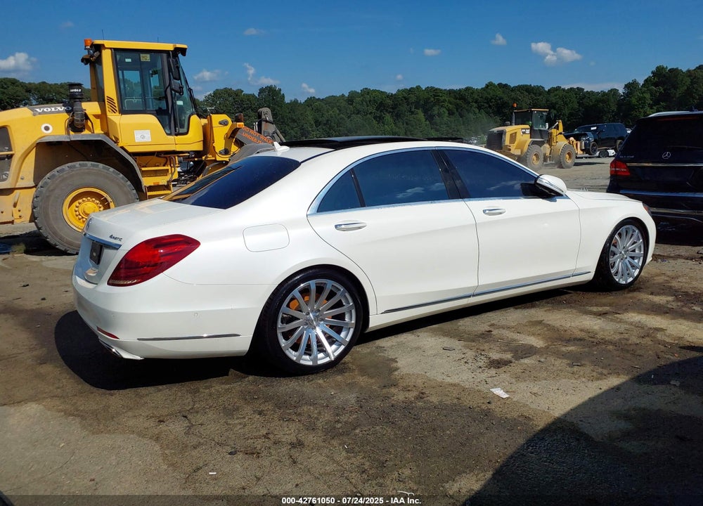 2016 MERCEDES-BENZ S CLASS VIN: WDDUG8FB6GA255136