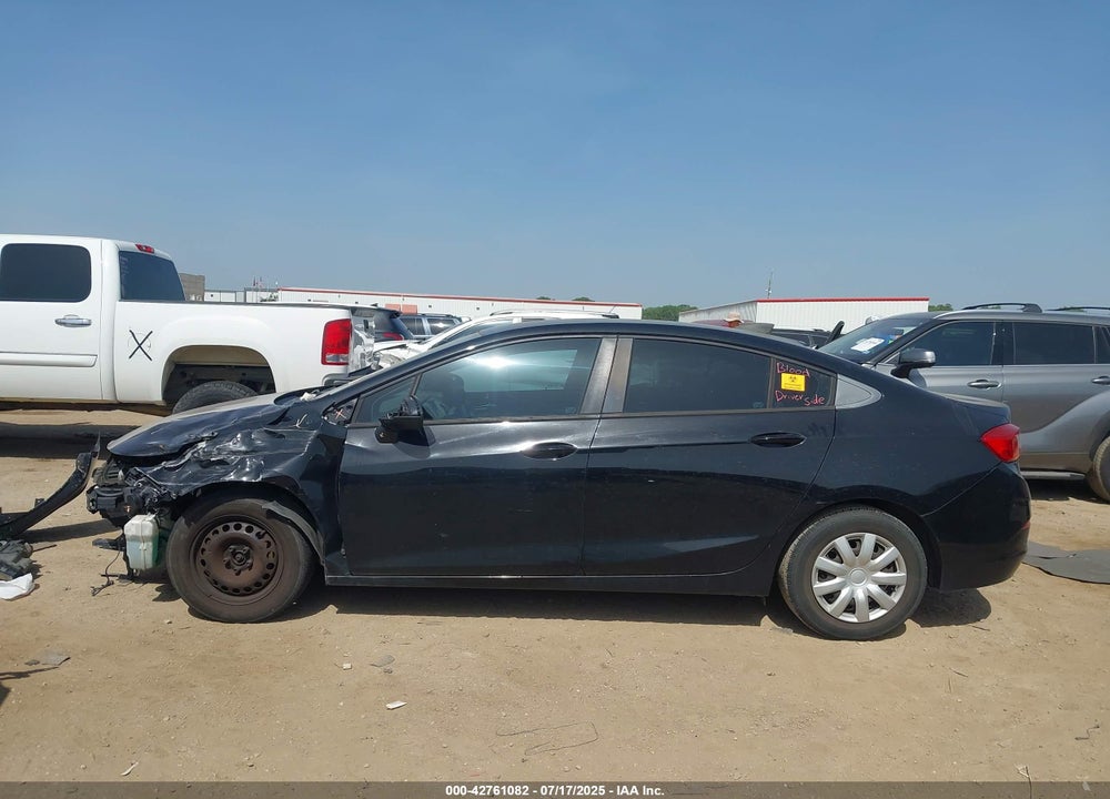 2017 CHEVROLET CRUZE VIN: 1G1BC5SM8H7280257