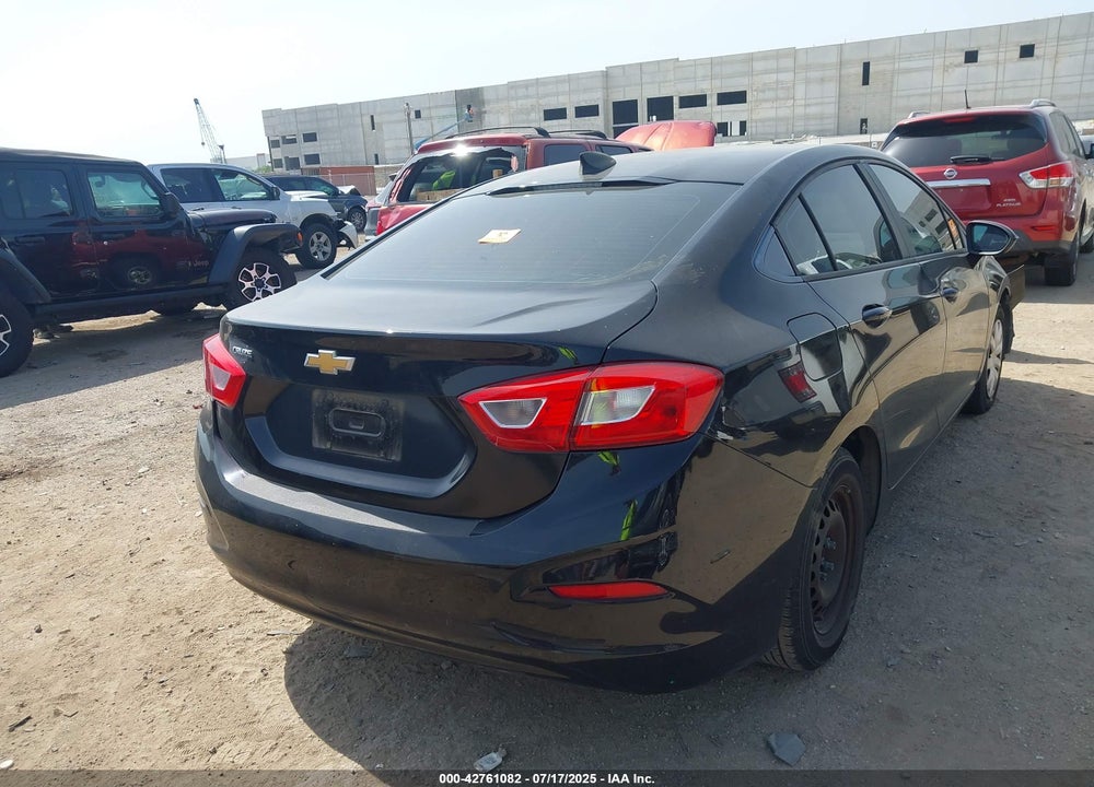 2017 CHEVROLET CRUZE VIN: 1G1BC5SM8H7280257
