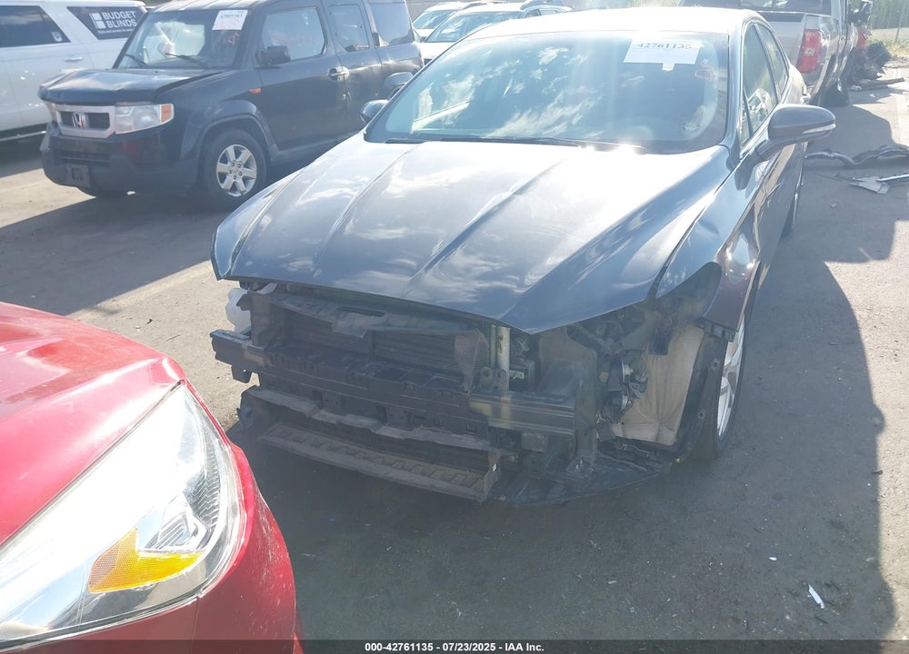 2016 FORD FUSION VIN: 3FA6P0HD5GR114637