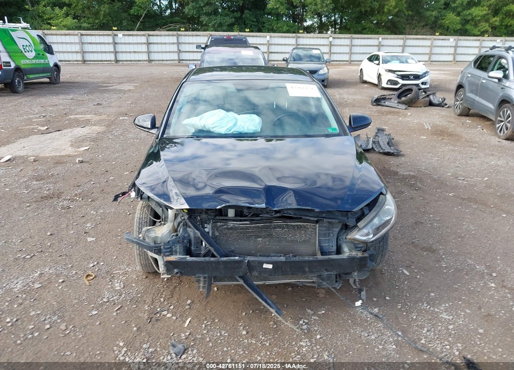 2018 HYUNDAI ELANTRA VIN: KMHD74LFXJU628187