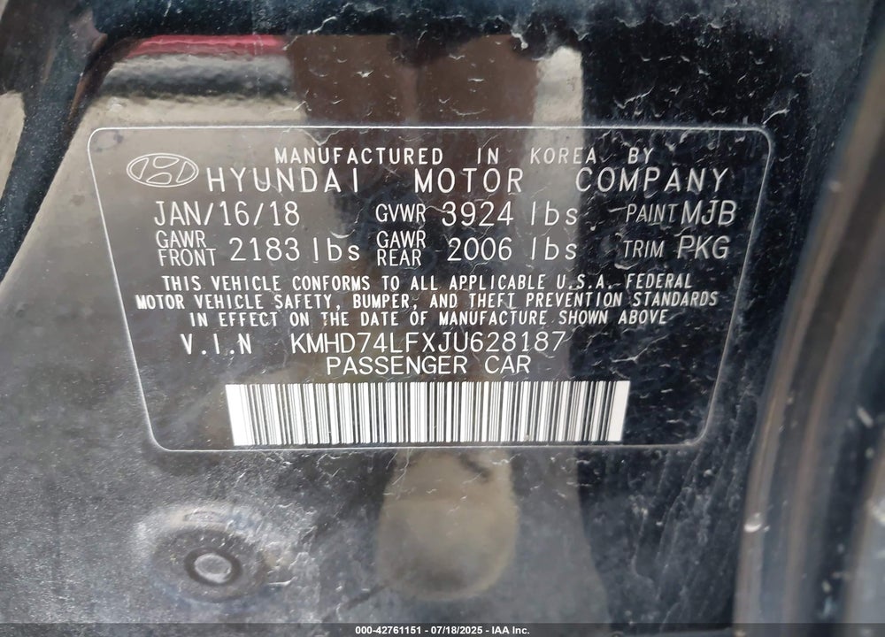 2018 HYUNDAI ELANTRA VIN: KMHD74LFXJU628187