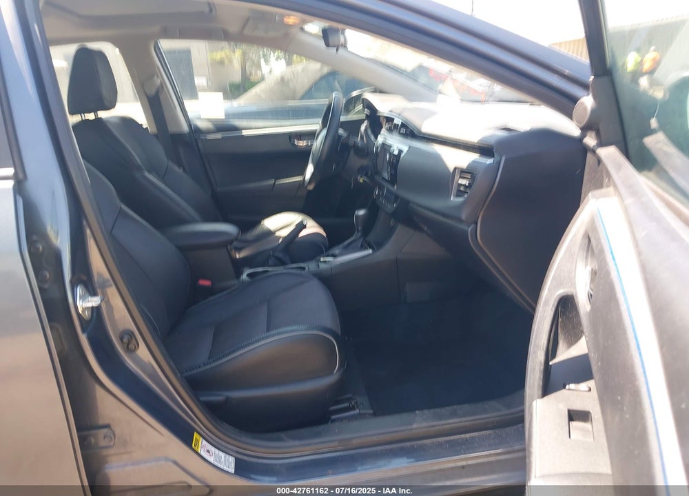 2014 TOYOTA COROLLA VIN: 5YFBURHE8EP052037